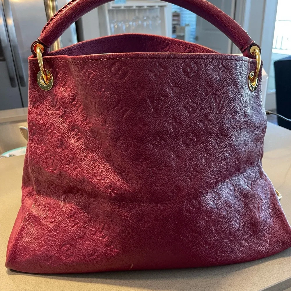 Louis Vuitton Raspberry Artsy MM Monogram Empriente